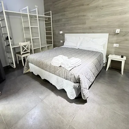 Alis Vanvitelli * Naples